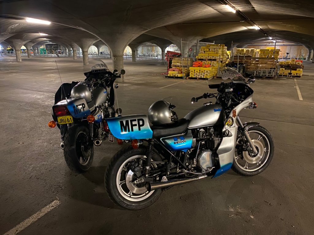 Mad-Max Goose bikes in garage