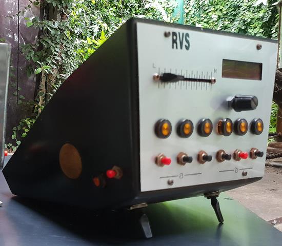 Mad-Max Vehicle overhead console-1