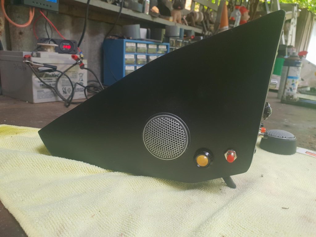Mad-Max overhead RVS Console-2